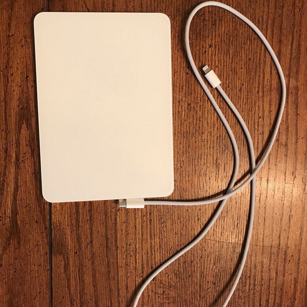Brand new apple trackpad